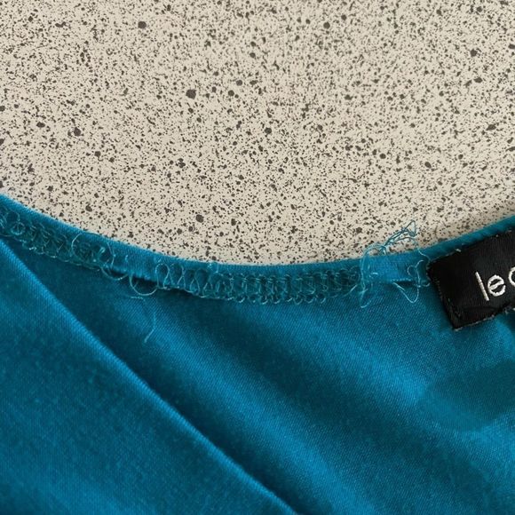 #114 Le Château long dress with side ruching and ruffled hem - Picture 8 of 8